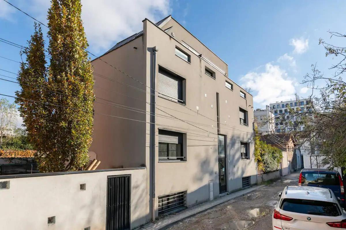 Avec Terrasse Gratte-ciel, 5 Min Metro *
